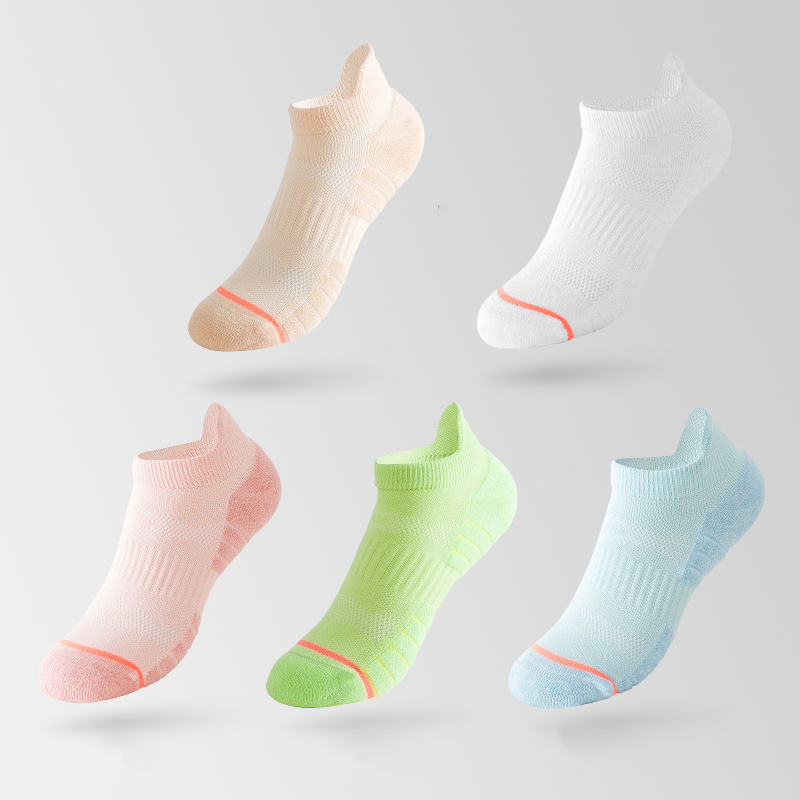 Solid color ordinary sports boat socks