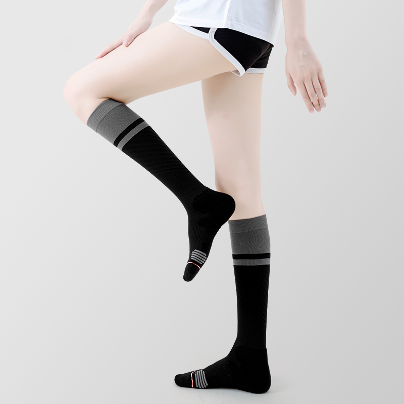 Nylon outdoor cycling quick-drying compression socks