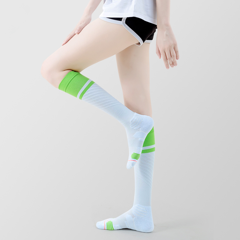 Nylon outdoor cycling quick-drying compression socks