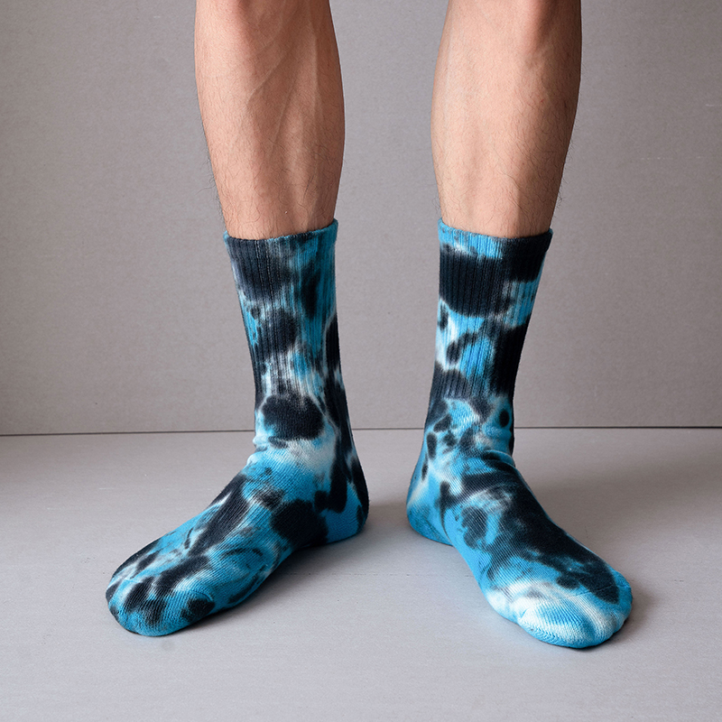 Cotton mid-calf tie-dye sports socks