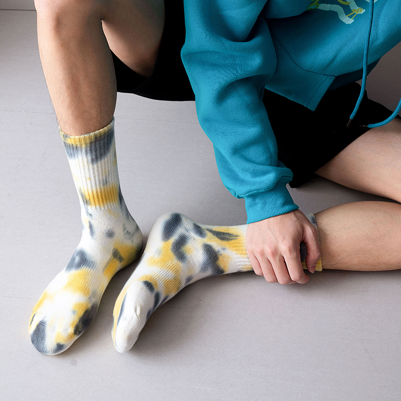 Cotton mid-calf tie-dye sports socks