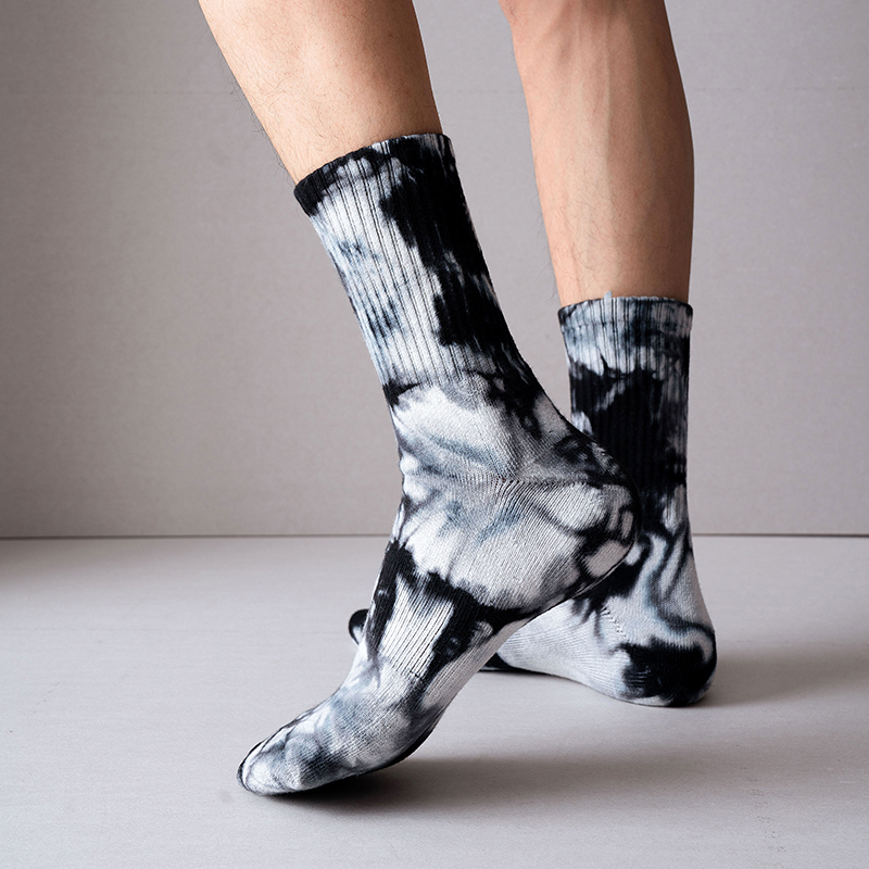 Cotton mid-calf tie-dye sports socks