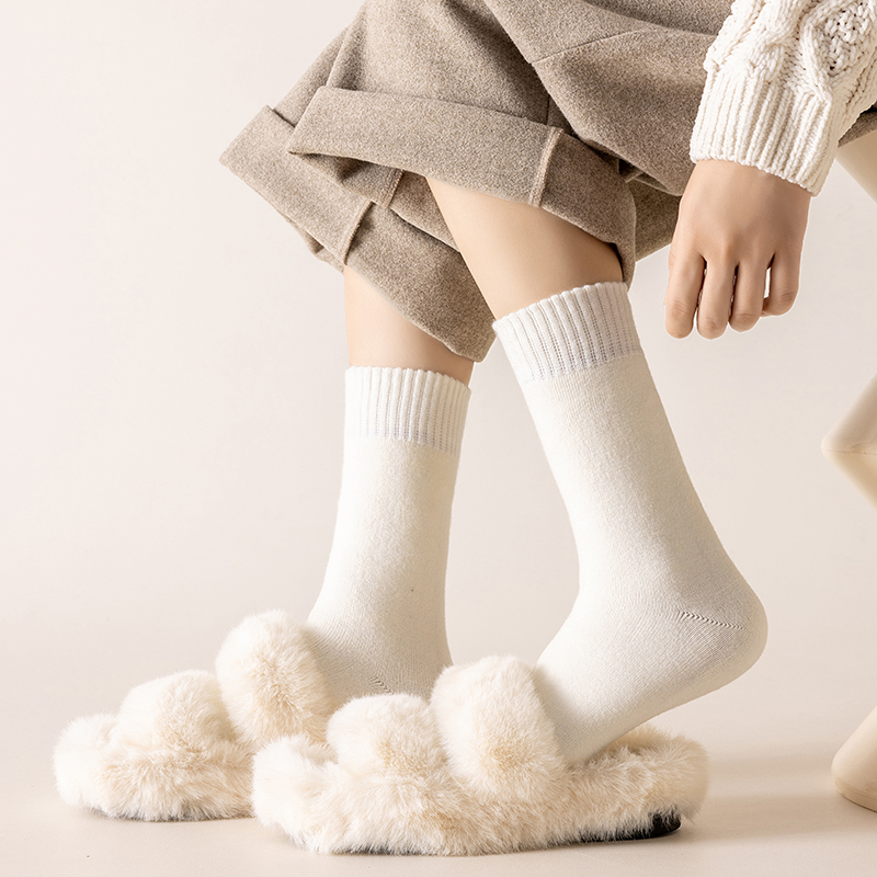 Double-layered warm wool socks