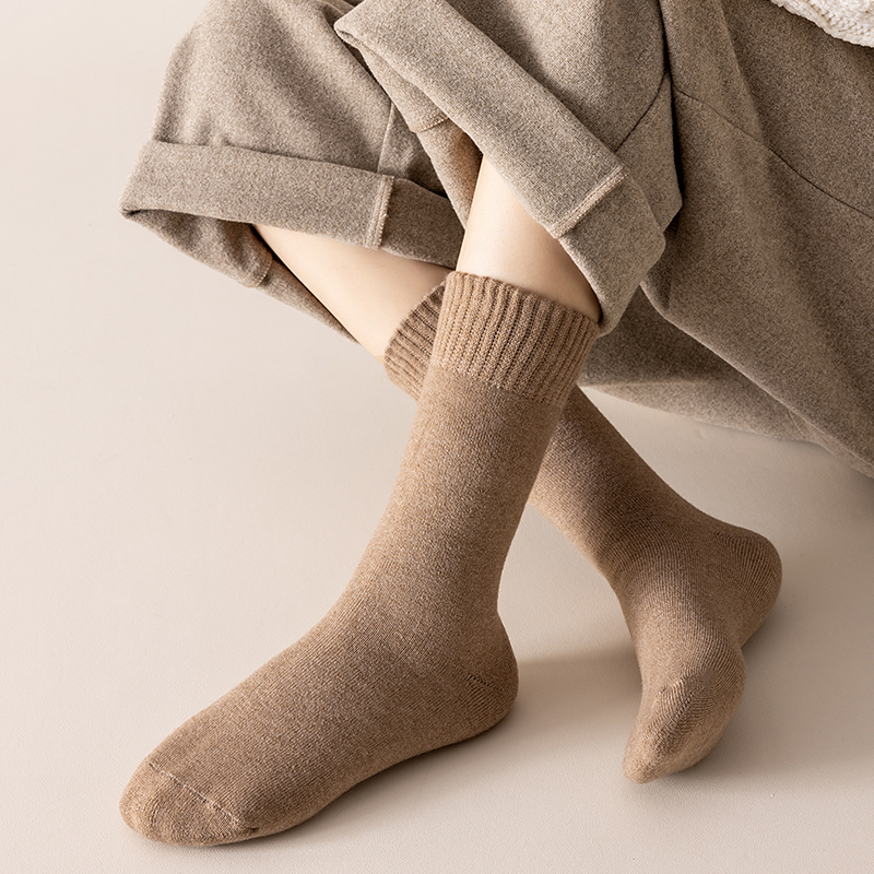 Double-layered warm wool socks