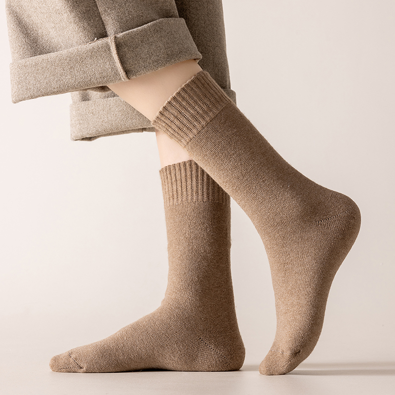 Double-layered warm wool socks