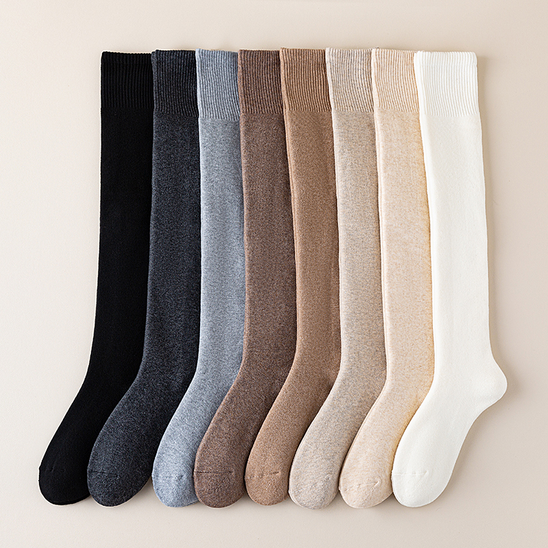 Wool solid color knee socks