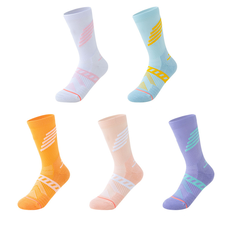 Nylon terry basketball socks