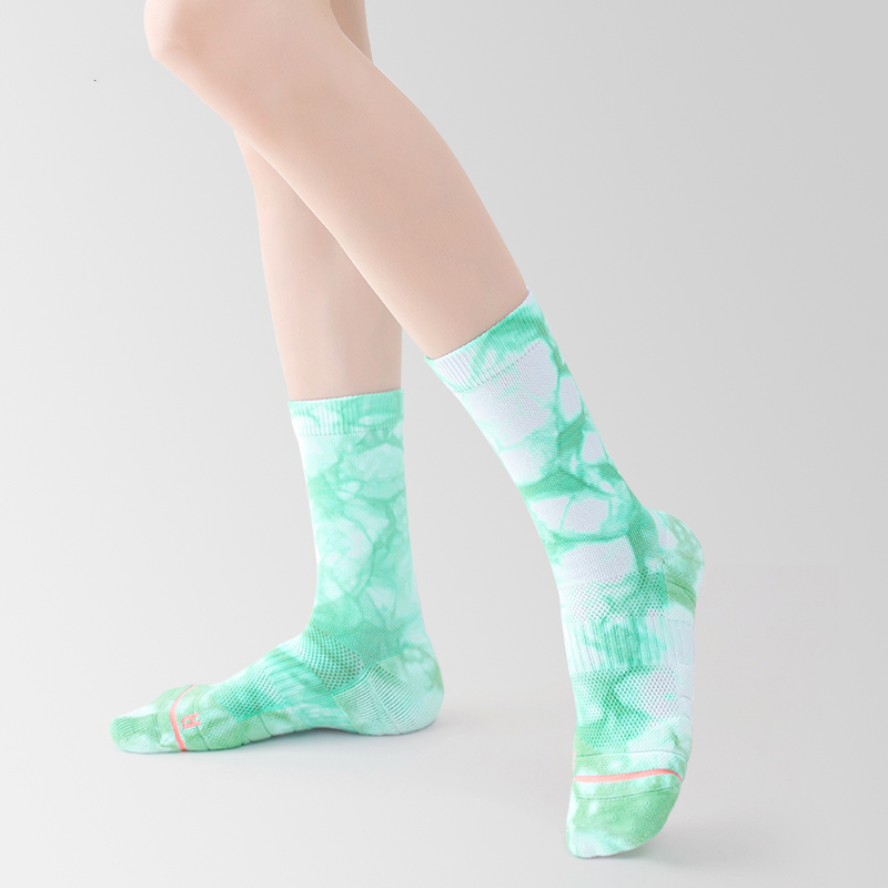 Tie-dyed cotton mid-calf sports socks